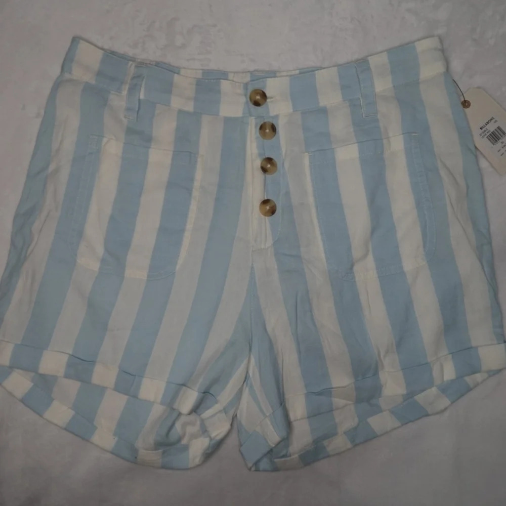 NWT Billabong Blue and white Striped Shorts - Picture 3 of 8